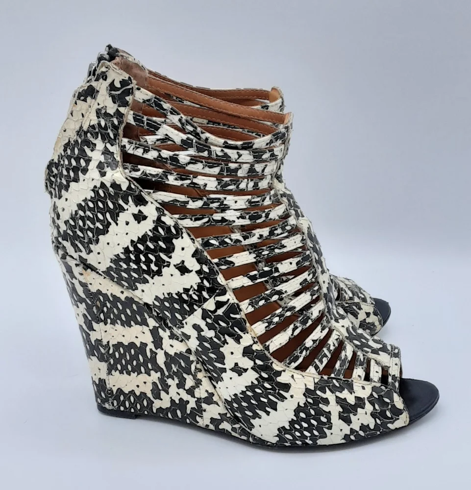 Rebecca Minkoff Sydney Snake Print Cage Wedge Sandal Size 7.